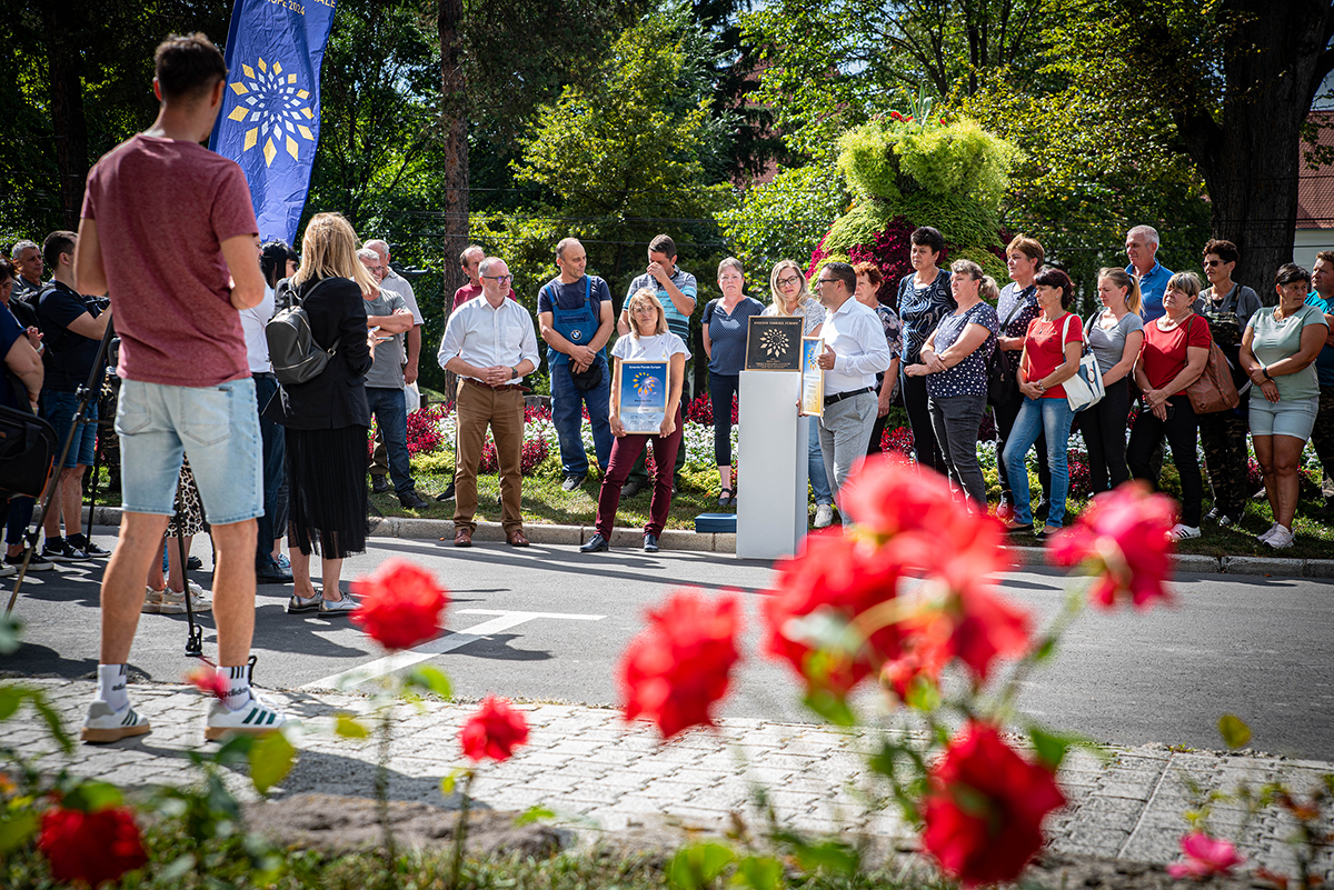 Ezüst minősítéssel tüntették ki Csíkszeredát az Entente Florale Europe nemzetközi versenyen Ezüst minősítéssel tüntették ki Csíkszeredát az Entente Florale Europe nemzetközi versenyen